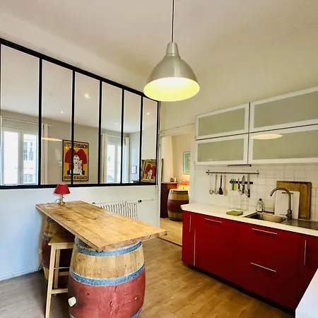 La Cite Du Vin Apartment *